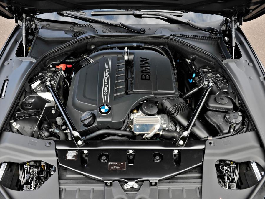  BMW 640i Gran Coupe 2012 года  (фото 12 из 16)